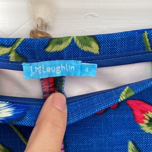 J.McLaughlin royal blue skinny pants with flowers and bees - Picture 3 of 5